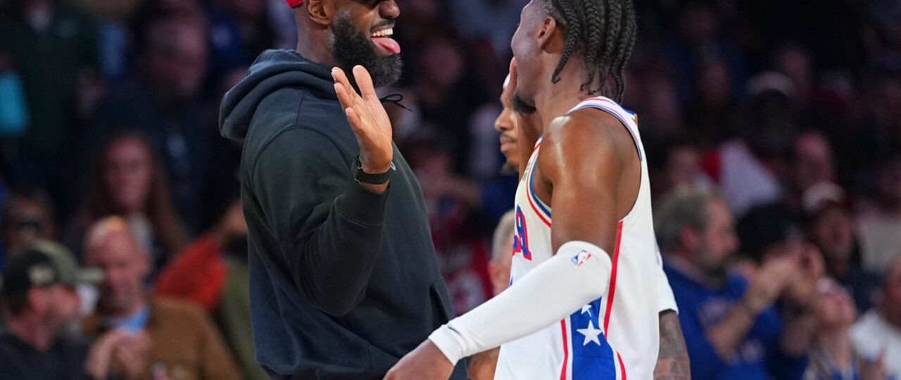 LA Clippers fan says LeBron James should permanently be in ‘street clothes’ as 76ers win without him