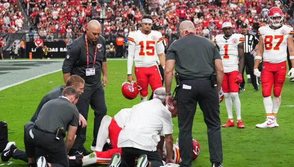 Chiefs’ Patrick Mahomes sends heartfelt message for injured Tyquan Thornton