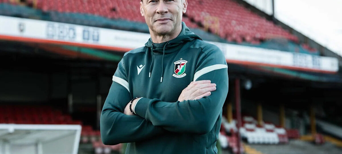 Duncan Ferguson takes shock role as manager of Northern Irish side Glentoran