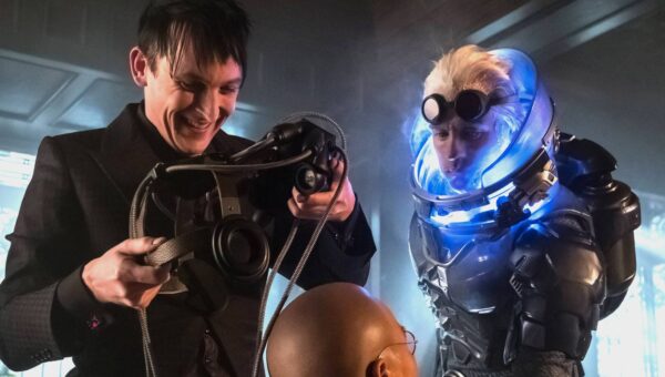 FOX's 100-Episode Sci-Fi Thriller Is One Of The Wildest Shows Of The Century