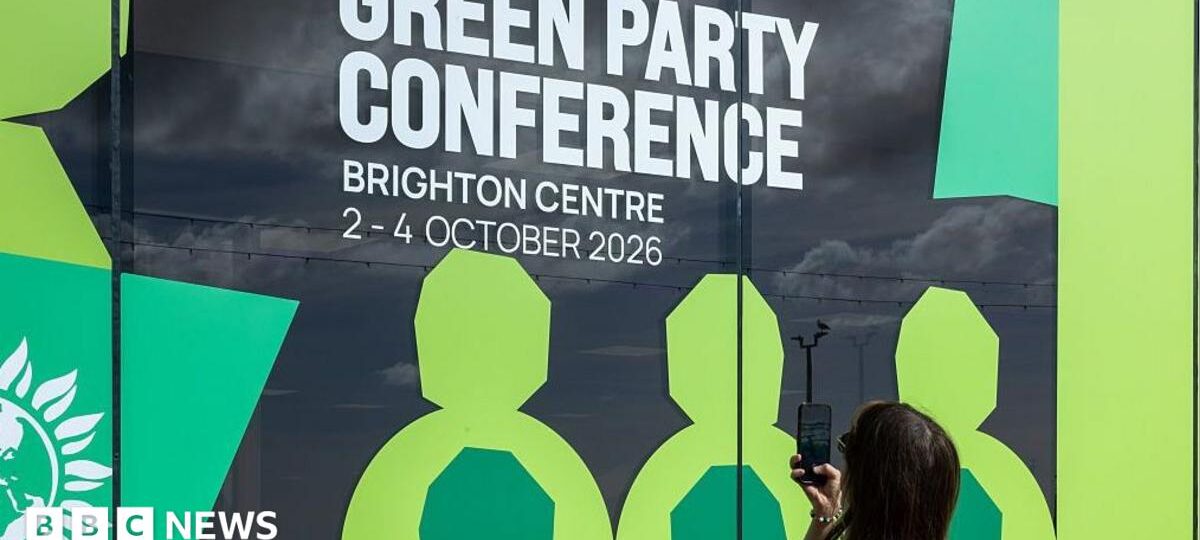 Burnham rules out coalition with Greens after 'Zionism is racism' motion