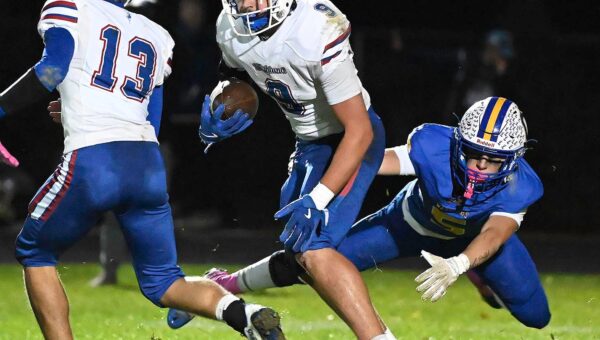 Highland survives Pleasant upset bid, plus more Week 10 results
