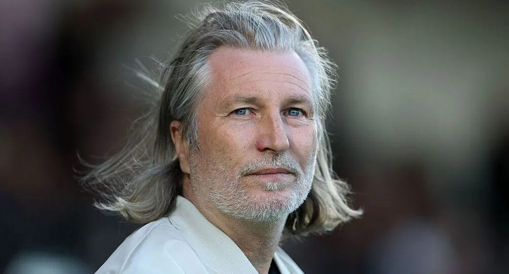 Peterborough appoint Forest Green boss Savage