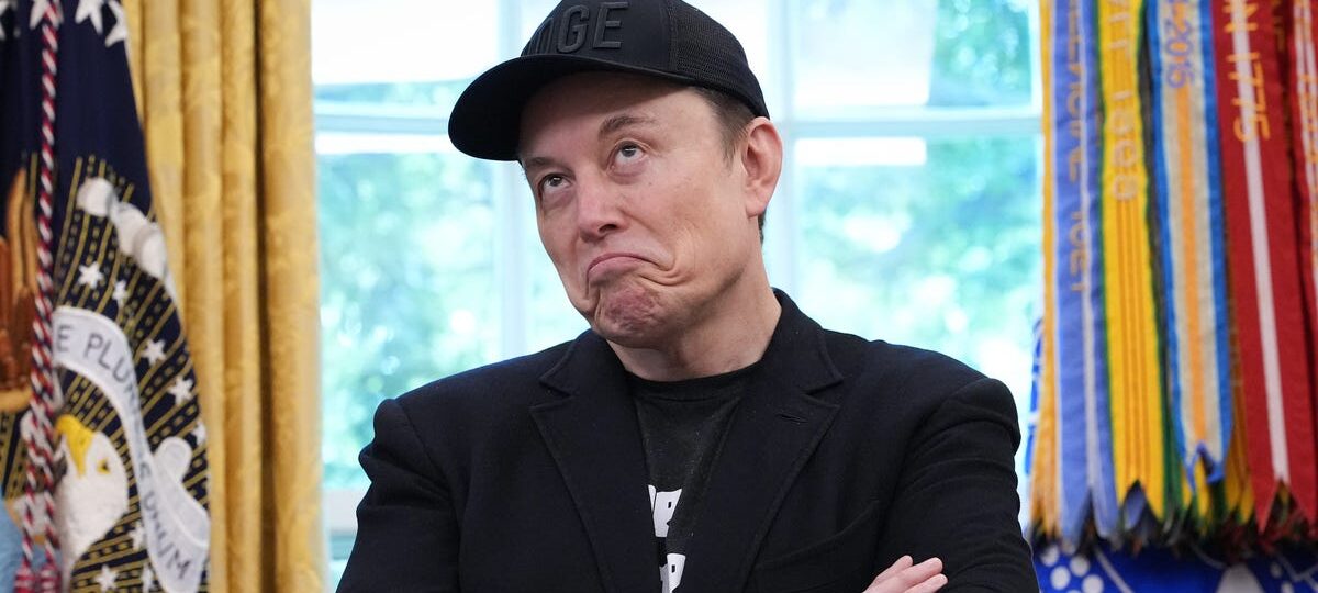 Elon Musk says 'AI and robots' are the only way to solve America's debt burden