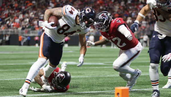 Caleb Williams not worried about Colston Loveland's lack of production