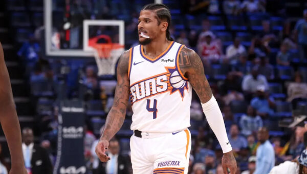 Jalen Green reveals that he is getting more comfortable as one of the Suns' ball-handlers