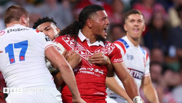 England stunned by Tonga in World Cup opener
