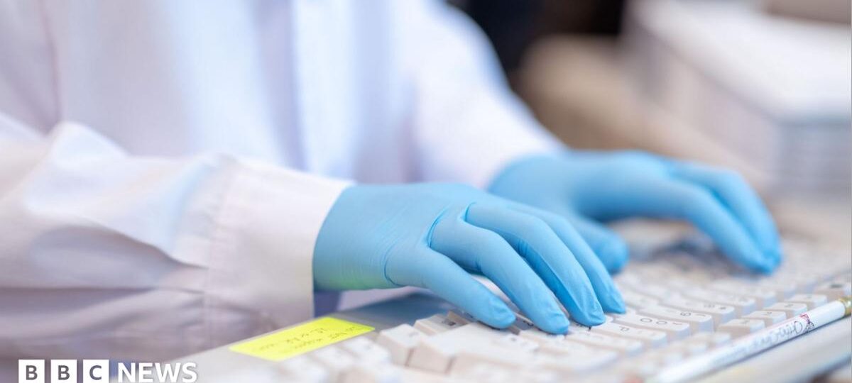 UK to invest £100m in 'world first' AI Biosecurity Lab
