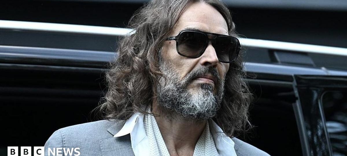 Russell Brand accuser said alleged rape 'really hurt', court hears