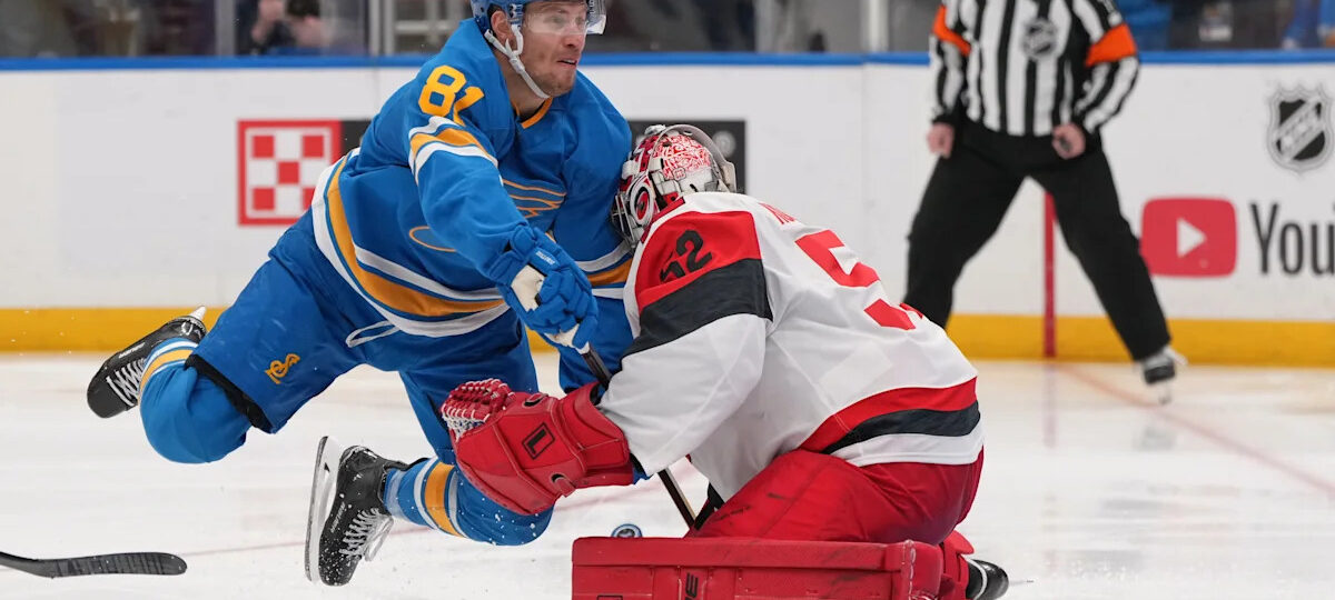 Kochetkov makes 24 saves to help the Hurricanes beat the Blues 4-0