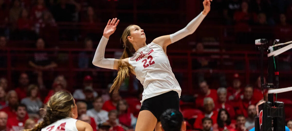 Wisconsin volleyball fends off Indiana in another ranked win | 3 takeaways
