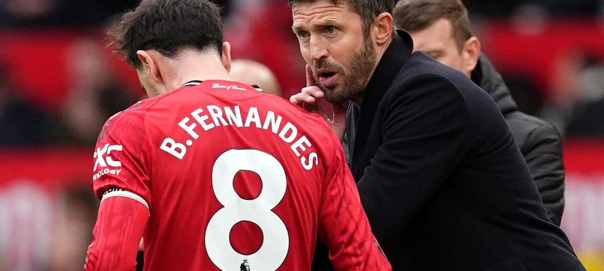 Michael Carrick and Bruno Fernandes take major step in bid to salvage Man United crisis