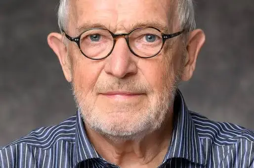 Francis Halzen wins 2026 nobel prize in physics for neutrino discovery