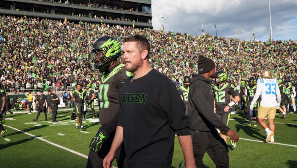 What happened to Oregon football's offense? Takeaways from UCLA loss