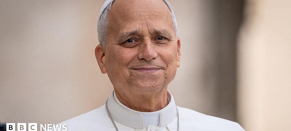 Pope Leo XIV becomes first pontiff to vote in a US election