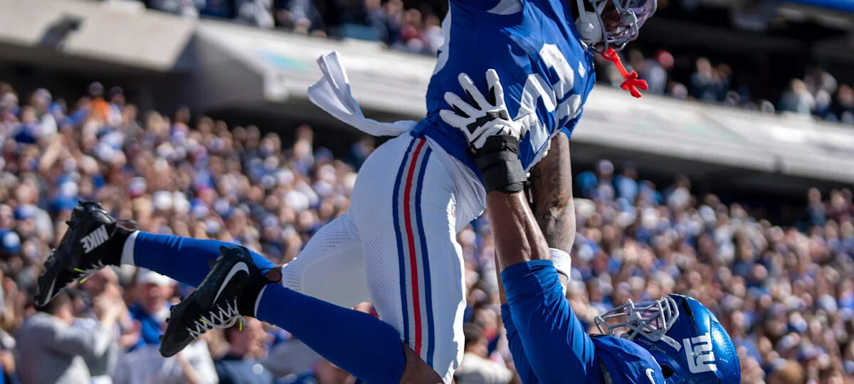 Giants RB Gets “Twin” Blessing Just Hours After Scoring Two Touchdowns