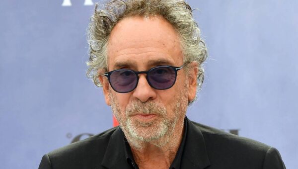 Tim Burton’s Beloved Horror Fantasy Is Officially Back From the Dead on Streaming