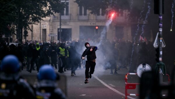 Clashes Erupt In France As Demonstrators Protesting High Prices Vow To Make Government ‘Tremble’