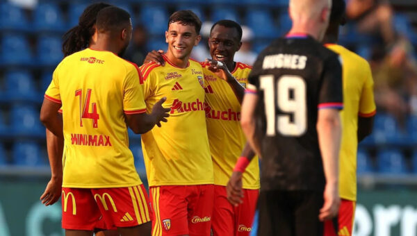 Lens set Andrija Bulatovic price tag amid Bundesliga interest