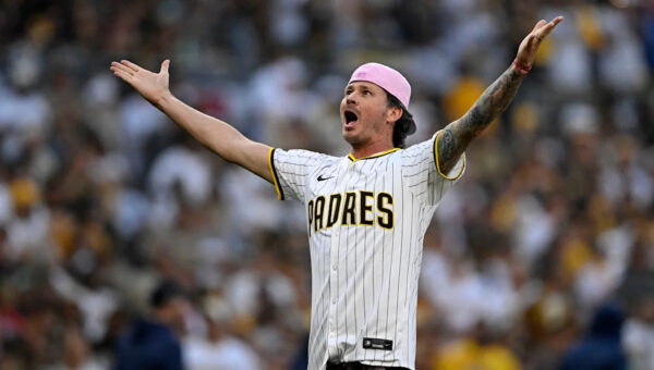 Blink-182 star gets emotional singing his own song with Padres fans