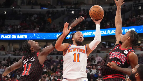 Jalen Brunson scores 38 points as the Knicks beat the Bulls 133-127