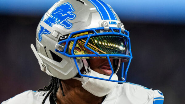 Jahmyr Gibbs on injury watch after scary slide at end of Lions-Packers