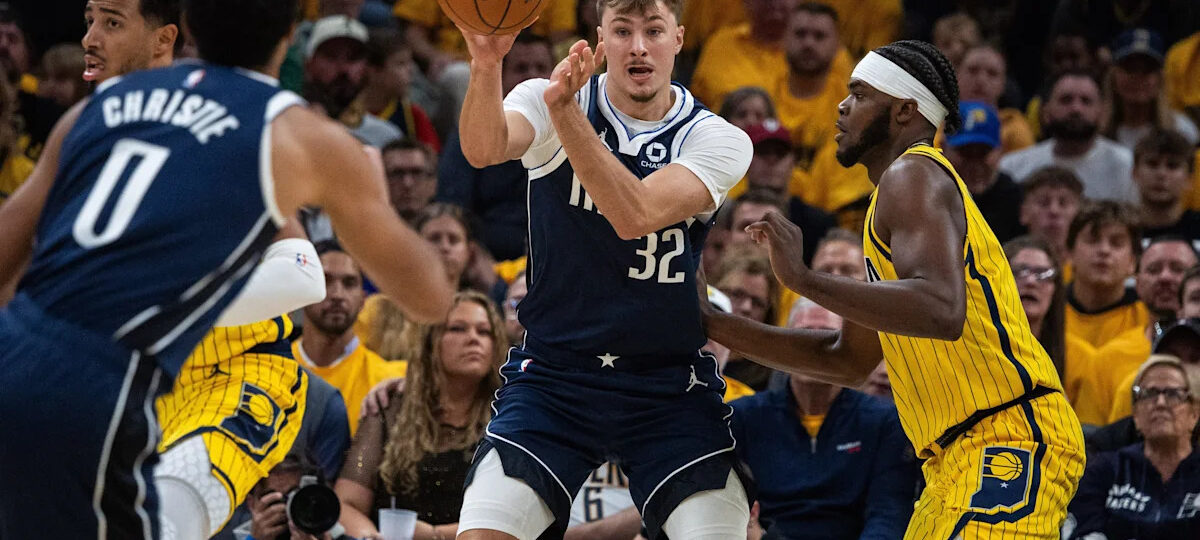 Is Cooper Flagg playing tonight? Latest injury update for Mavericks star