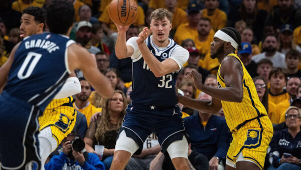 Is Cooper Flagg playing tonight? Latest injury update for Mavericks star
