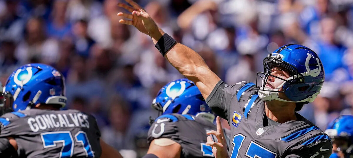 An Indianapolis Colts ticket sale in London? 34% off Lucas Oil Stadium price