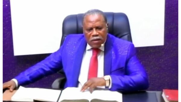 Supporters of Anambra pastor accused of marrying 75 wives attack journalists in court