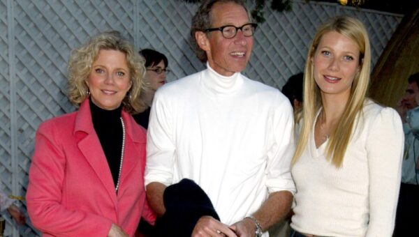 15 celebrities you didn’t know grew up superrich