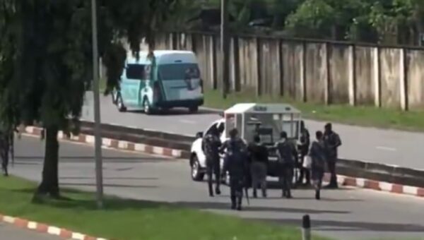 Police allegedly arrest OK Movement coordinator, teargas Peter Obi supporters in Uyo [VIDEO]