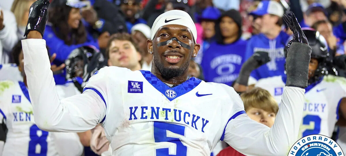Kentucky Wildcats in the College Football Rankings Roundup and Sunday News
