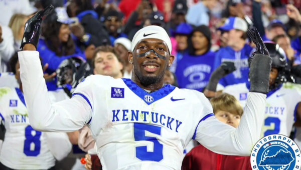 Kentucky Wildcats in the College Football Rankings Roundup and Sunday News