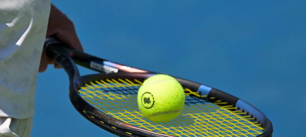 Boys tennis: Troy goes back-to-back behind day one surge