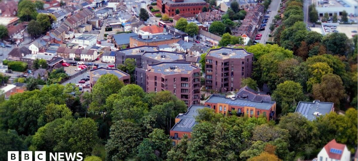 London housing project wins top architecture award