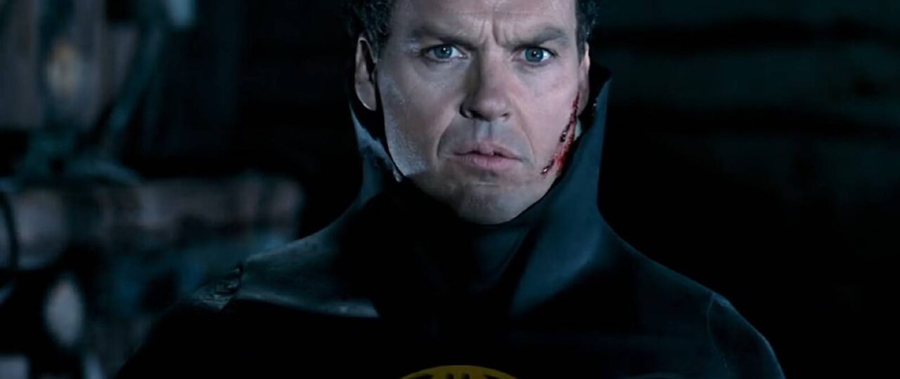 Michael Keaton's Batman Returns Unmasked 34 Years After Iconic DC Sequel