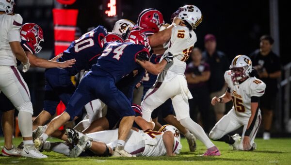 Heritage Hills football takes down No. 8 Reitz in Sectional 24 semifinal