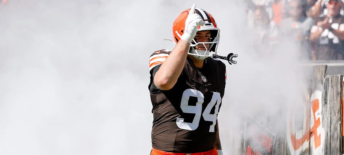 Browns DT Mason Graham injured on Steelers first drive on Thursday Night Football