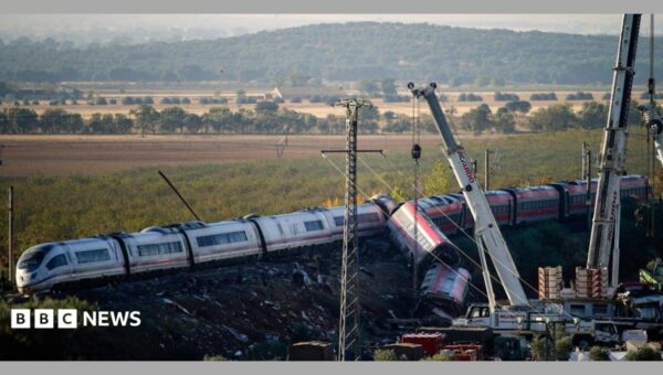 Spain train disaster clouds Sánchez chances of re-election