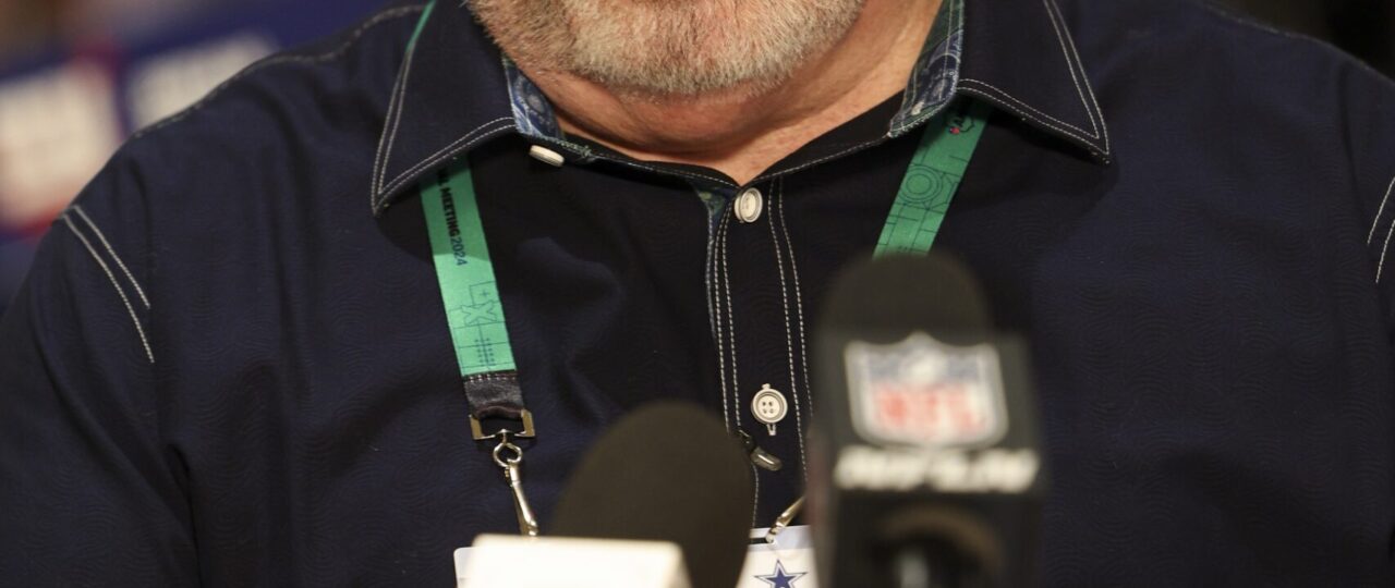 Aaron Rodgers, Steelers’ Big Problem on Offense Revealed