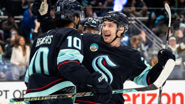 Mackie Samoskevich’s late goal lifts Kraken over Mammoth 5-3