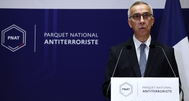 Paris Gun Attack Leaves One Dead, Five Wounded As Suspect Faces Terrorism Probe