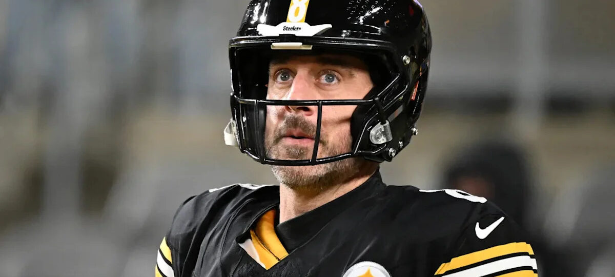 Buccaneers coach reveals what makes Aaron Rodgers so hard to beat