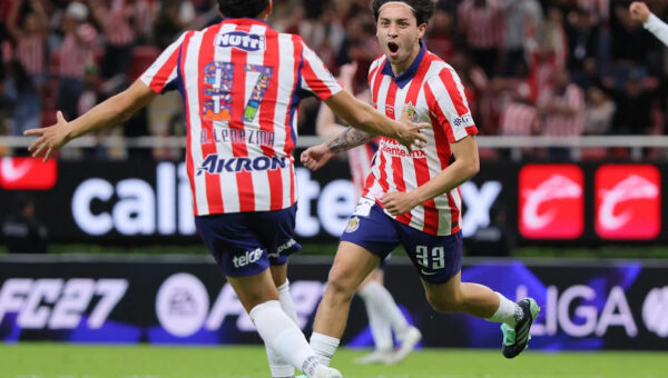 Chivas makes it a month without a win after getting a tie against Tigres