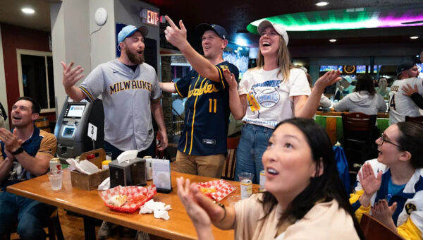 ALCS watch: Rays tie series with Cleveland at 2-2 after Saturday win
