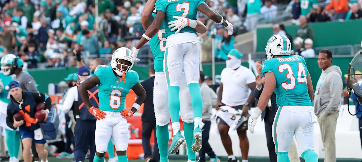 Miami Dolphins Week 8 fan confidence and win total survey