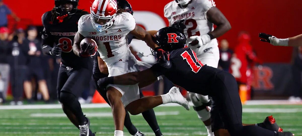 No. 7 Hoosiers' ground game remains Turbo-charged with 2-man rotation of Richard and Lee Beebe Jr.