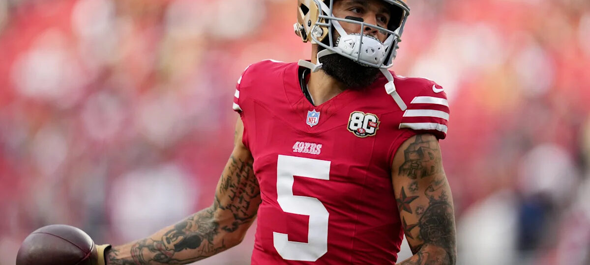 Mike Evans injury update as 49ers WR leaves after non-contact injury on 'Monday Night Football'