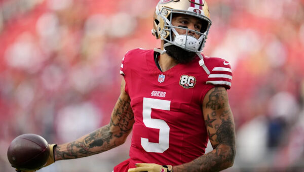 Mike Evans injury update as 49ers WR leaves after non-contact injury on 'Monday Night Football'